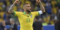 Daniel Alves vai jogar a Copa do Mundo do Catar