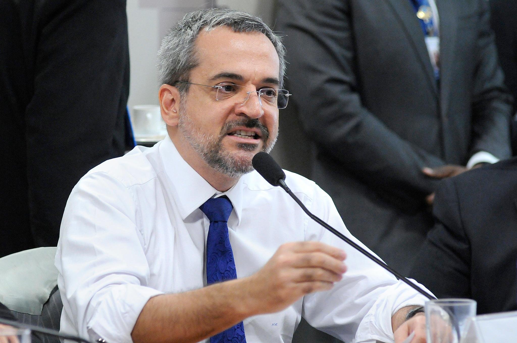 Ministro Abraham Weintraub anunciou medidas para a Educa&ccedil;&atilde;o nesta quinta