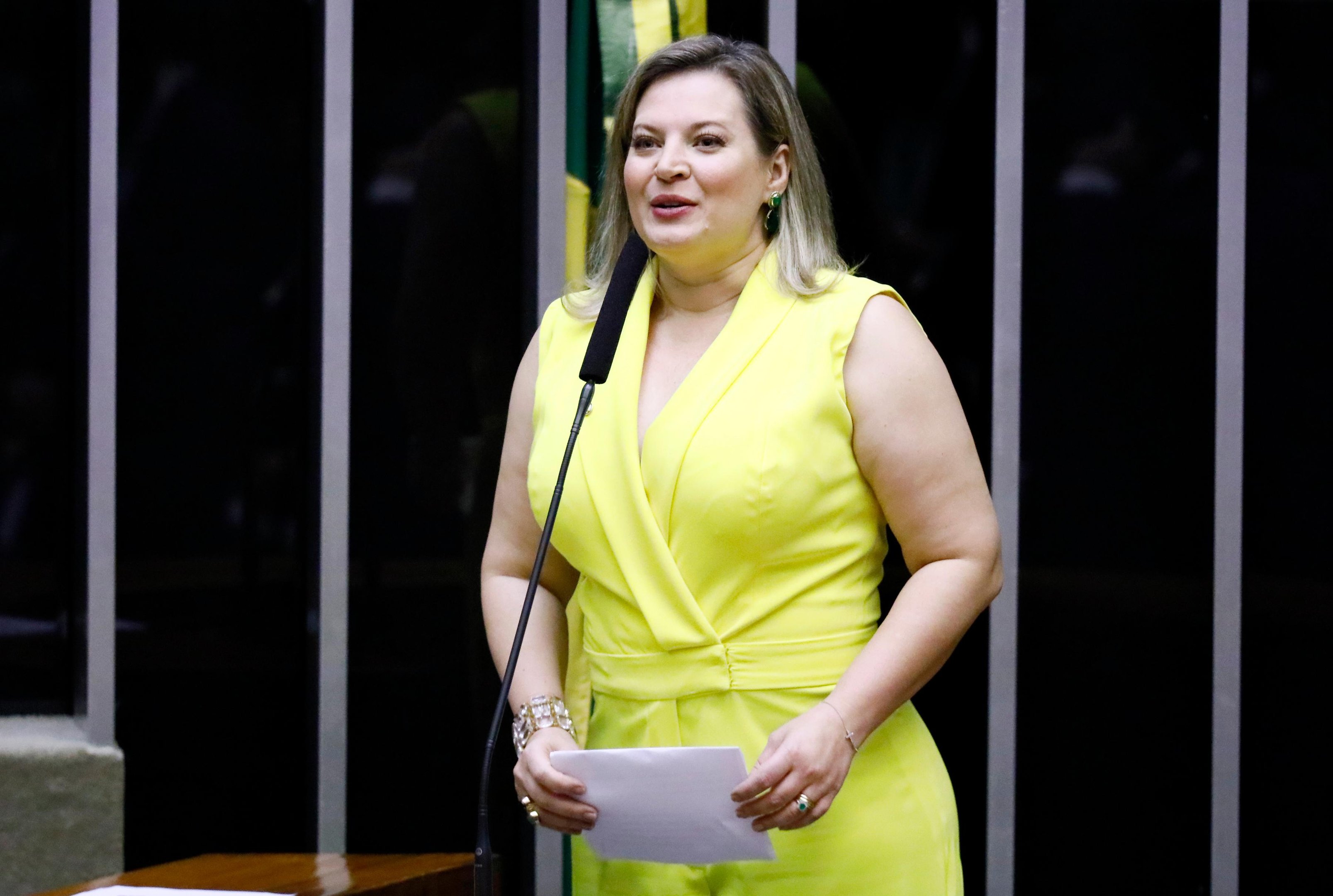 Na quarta-feira, C&acirc;mara aprovou com 379 o texto-base da reforma