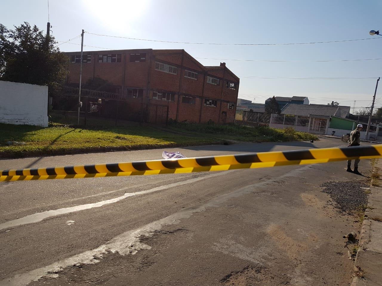 &Aacute;rea onde houve o crime foi isolada pela Brigada Militar