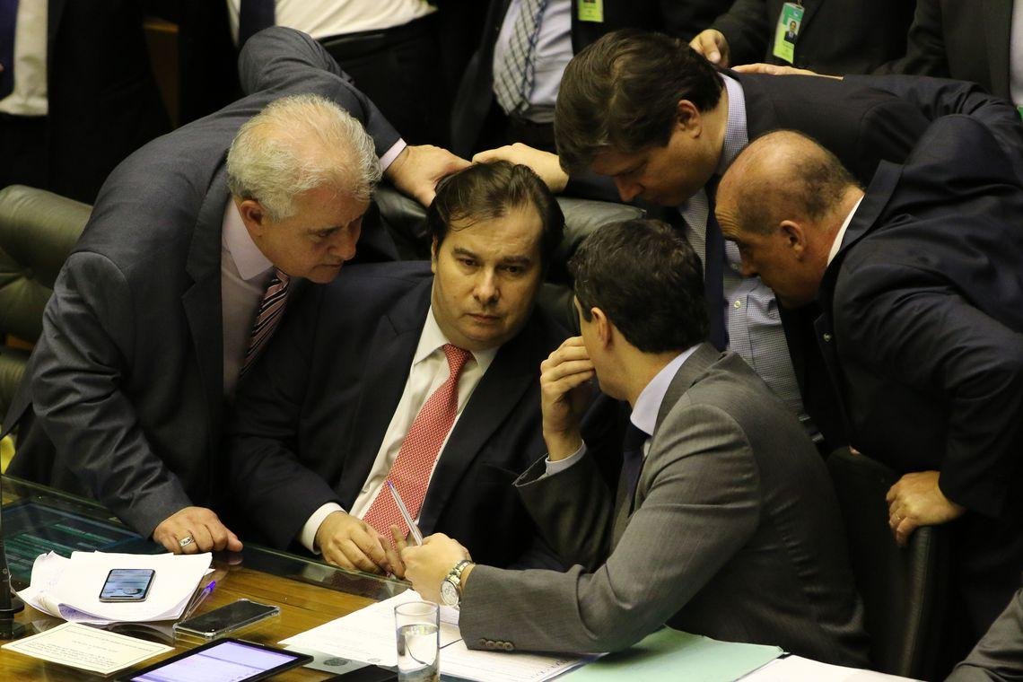 Presidente da Casa, Rodrigo Maia exaltou constru&ccedil;&atilde;o "multipartid&aacute;ria"