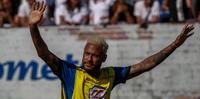 Neymar alegou compromisso em torneio beneficente para justificar atraso