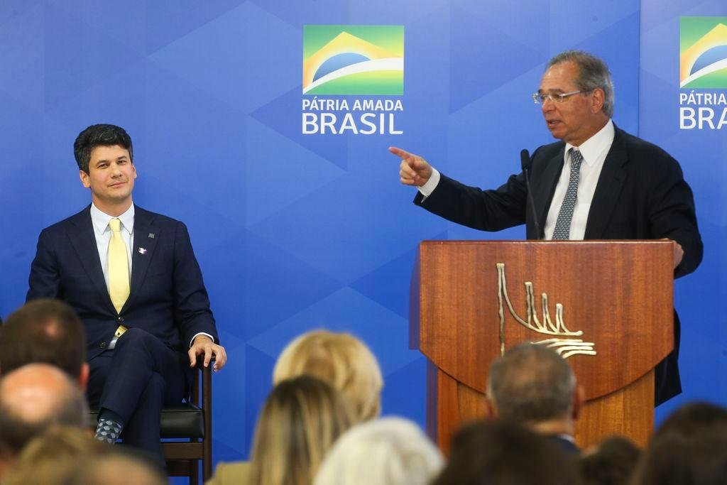 Guedes afirmou ainda que o BNDES vai trabalhar para acelerar o Programa de Parcerias de Investimentos (PPI) e a infraestrutura brasileira