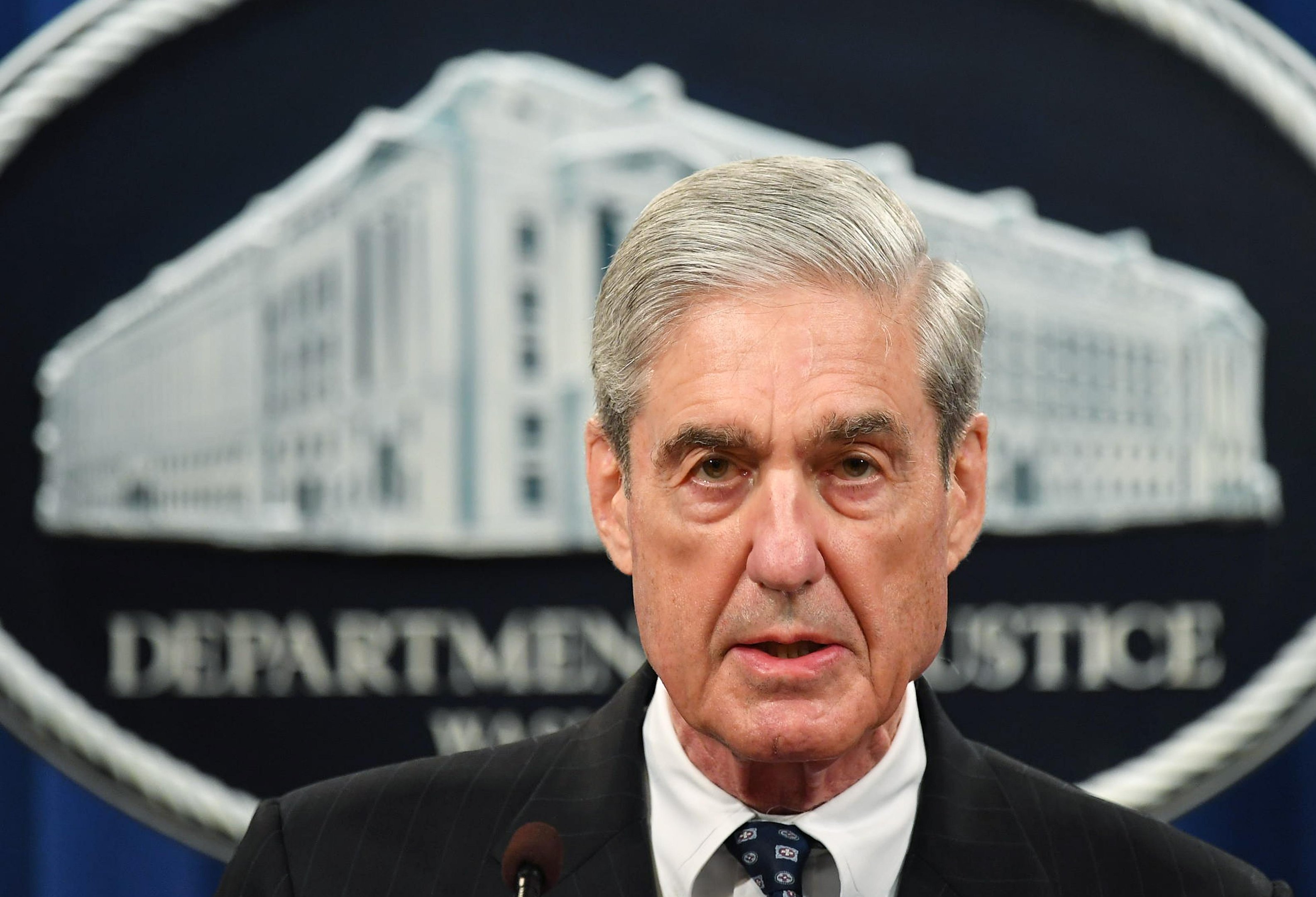 Mueller foi alvo de ataques por parte de Trump devido conte&uacute;do de relat&oacute;rio