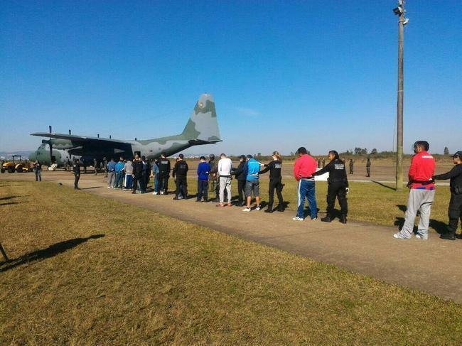 L&iacute;deres de fac&ccedil;&otilde;es haviam sido autorizados a retornar ao RS neste ano