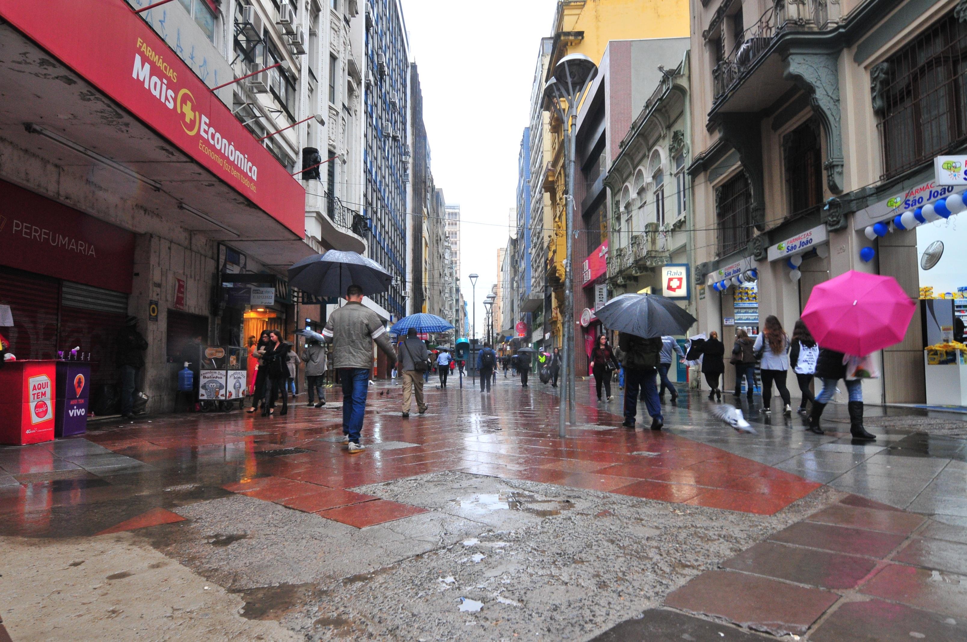 Cal&ccedil;ad&atilde;o da rua dos Andradas &eacute; um dos locais do Centro Hist&oacute;rico que ser&aacute; revitalizado