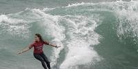 Chloé Calmon conquistou o ouro inédito no surfe longboard no Pan-Americano de Lima 2019