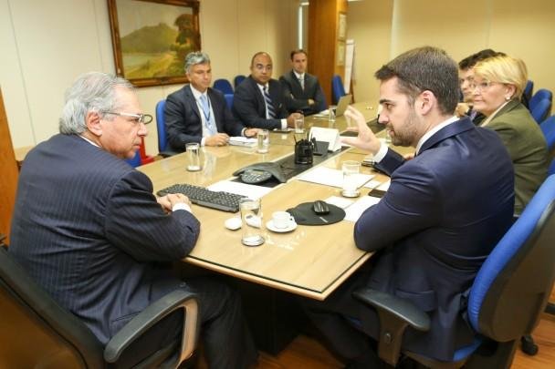 Governador Eduardo Leite encontrou-se com o ministro da Economia, Paulo Guedes