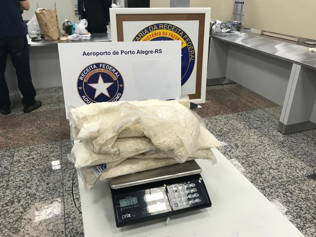A subst&acirc;ncia qu&iacute;mica MDMA foi pesada e apontou pouco mais de sete quilos