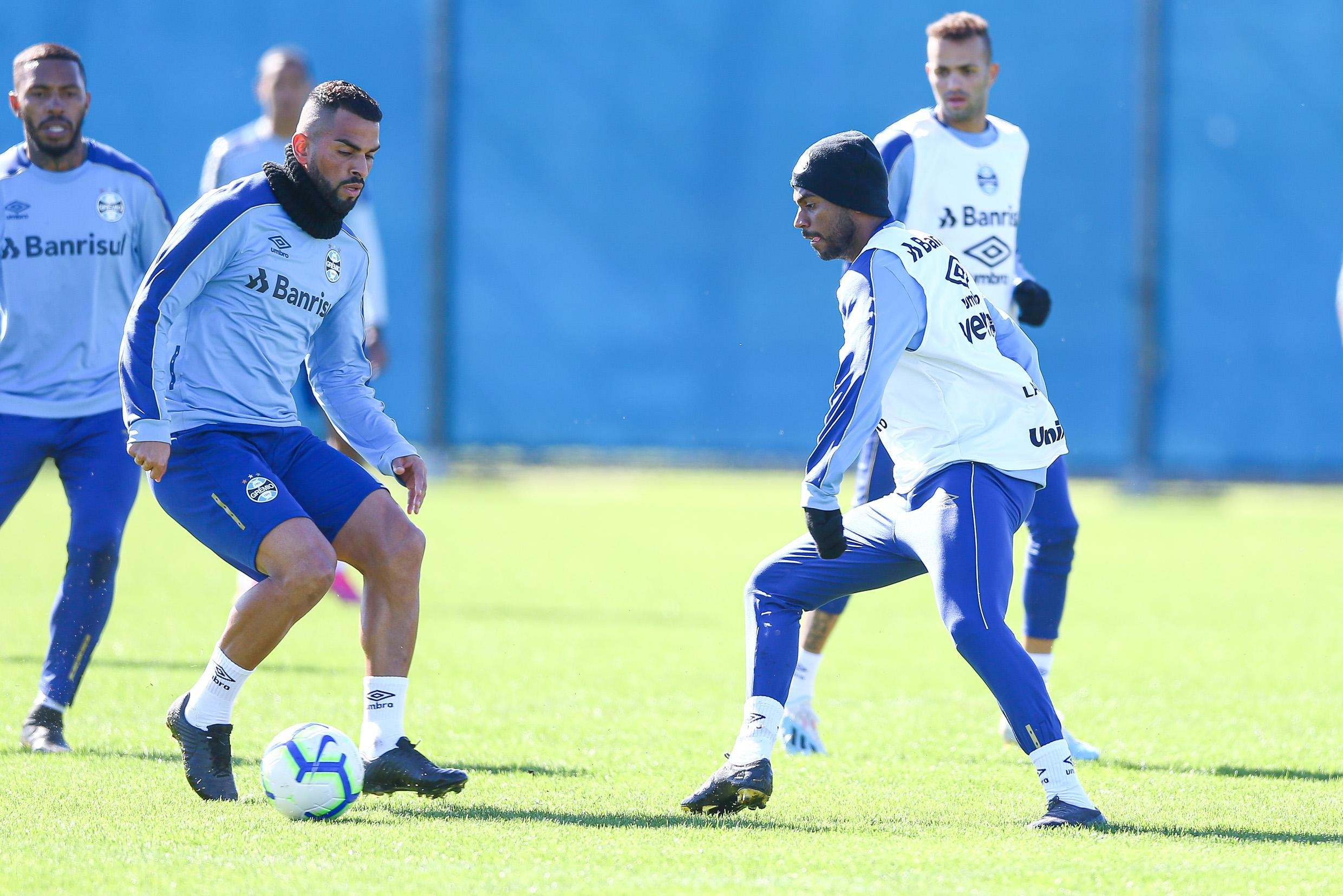 Capit&atilde;o destacou caracter&iacute;sticas distintas dos jogadores de frente do elenco