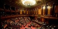 Senado italiano adiou qualquer decisão sobre a crise do governo até 20 de agosto
