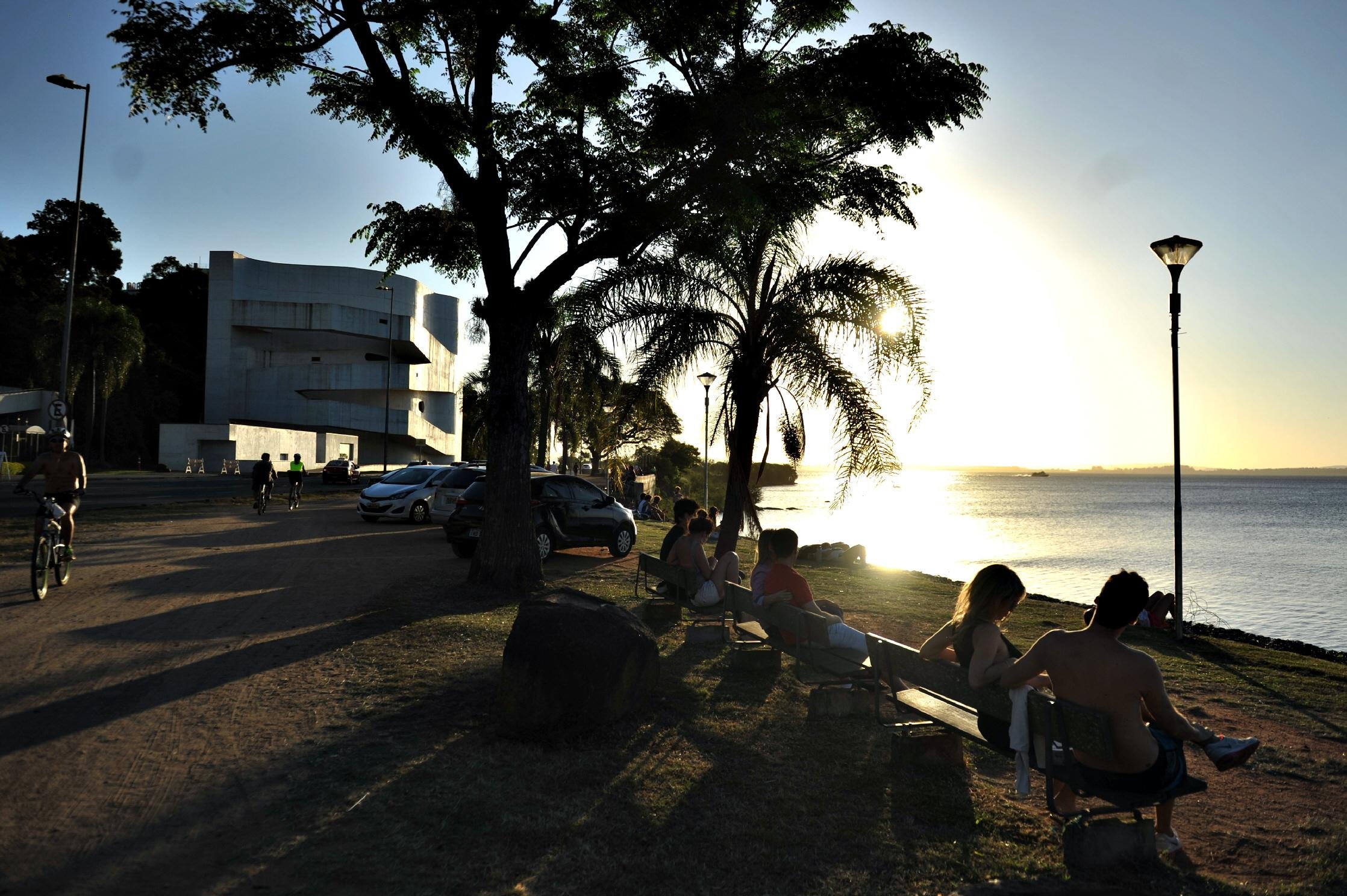 M&aacute;ximas ultrapassar&atilde;o os 25&deg;C na maior parte do Estado