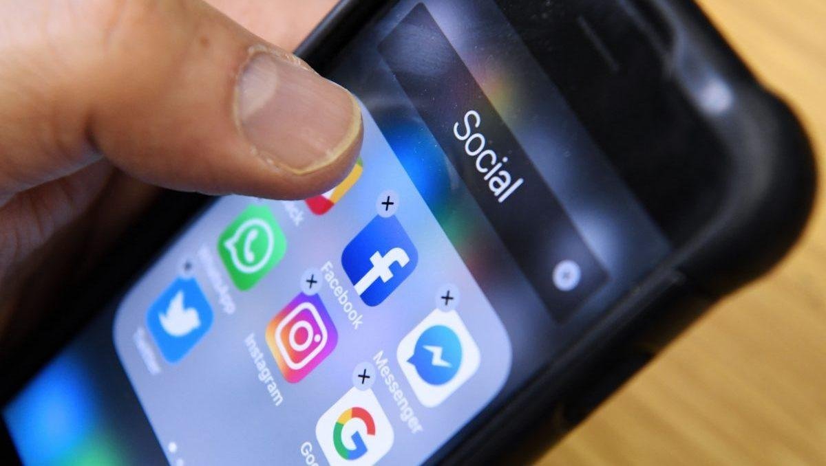 Dados incluem o tipo de dispositivo usado para se conectar, marca e localiza&ccedil;&atilde;o geogr&aacute;fica, com os quais o Facebook pode propor publicidade ultrapersonalizada