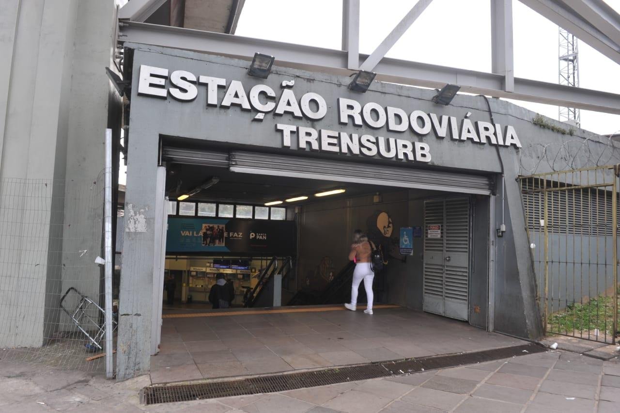Homens fugiram da esta&ccedil;&atilde;o sem deixar feridos