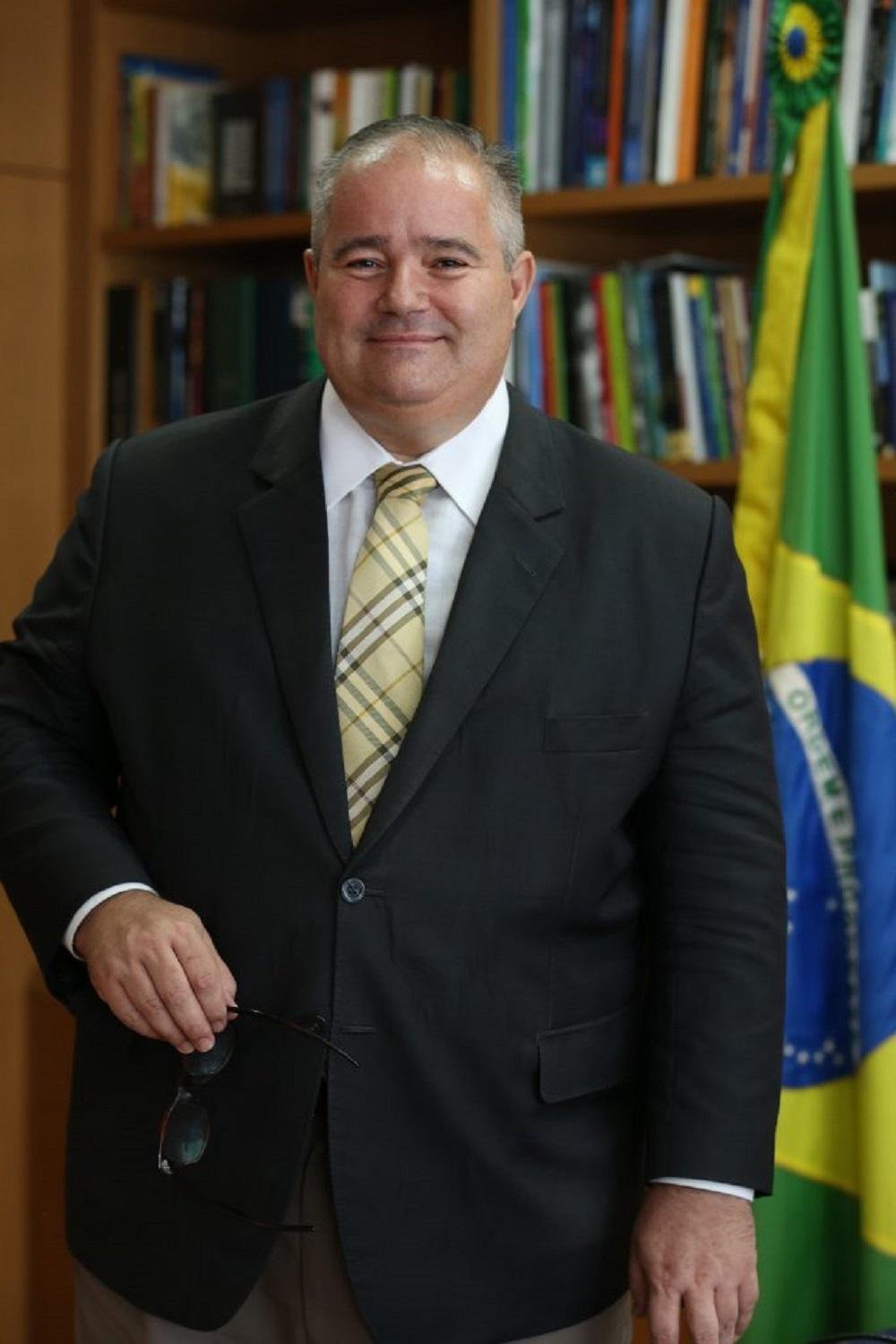 Secret&aacute;rio Especial de Cultura, o ga&uacute;cho Henrique Medeiros Pires, pediu exonera&ccedil;&atilde;o nesta quarta-feira