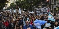 Apoiadores de Macri foram às ruas neste sábado