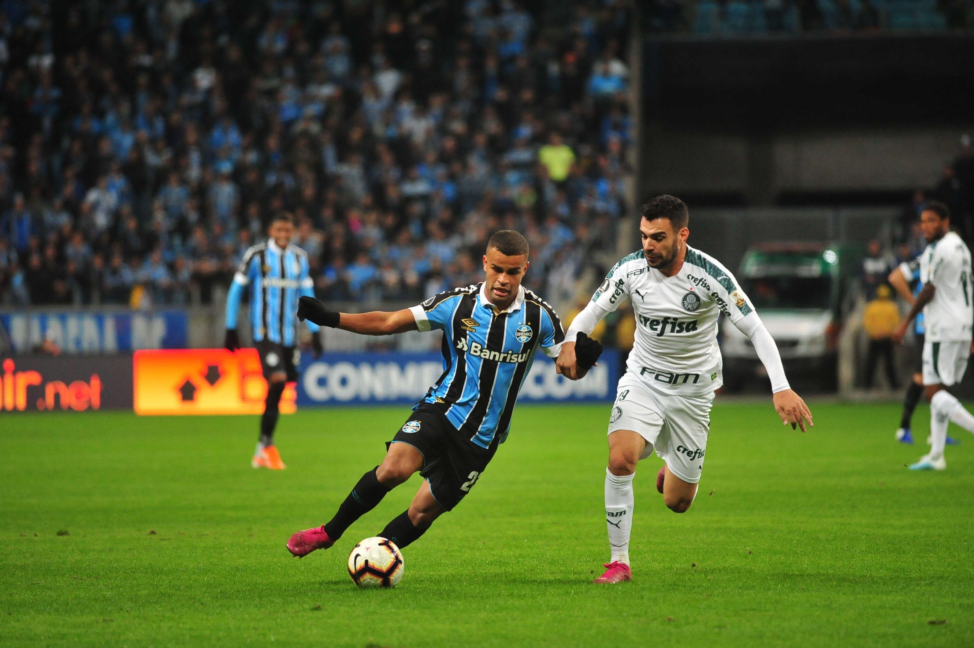 No primeiro jogo, Tricolor foi derrotado na Arena pelo placar de 1 a 0