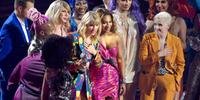 Swift subiu ao palco com integrantes famosos da comunidade LGBTQ dos Estados Unidos