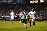 Grêmio foi inferior ao Cruzeiro nos 180 minutos e foi eliminado pelo rival mineiro em 2009