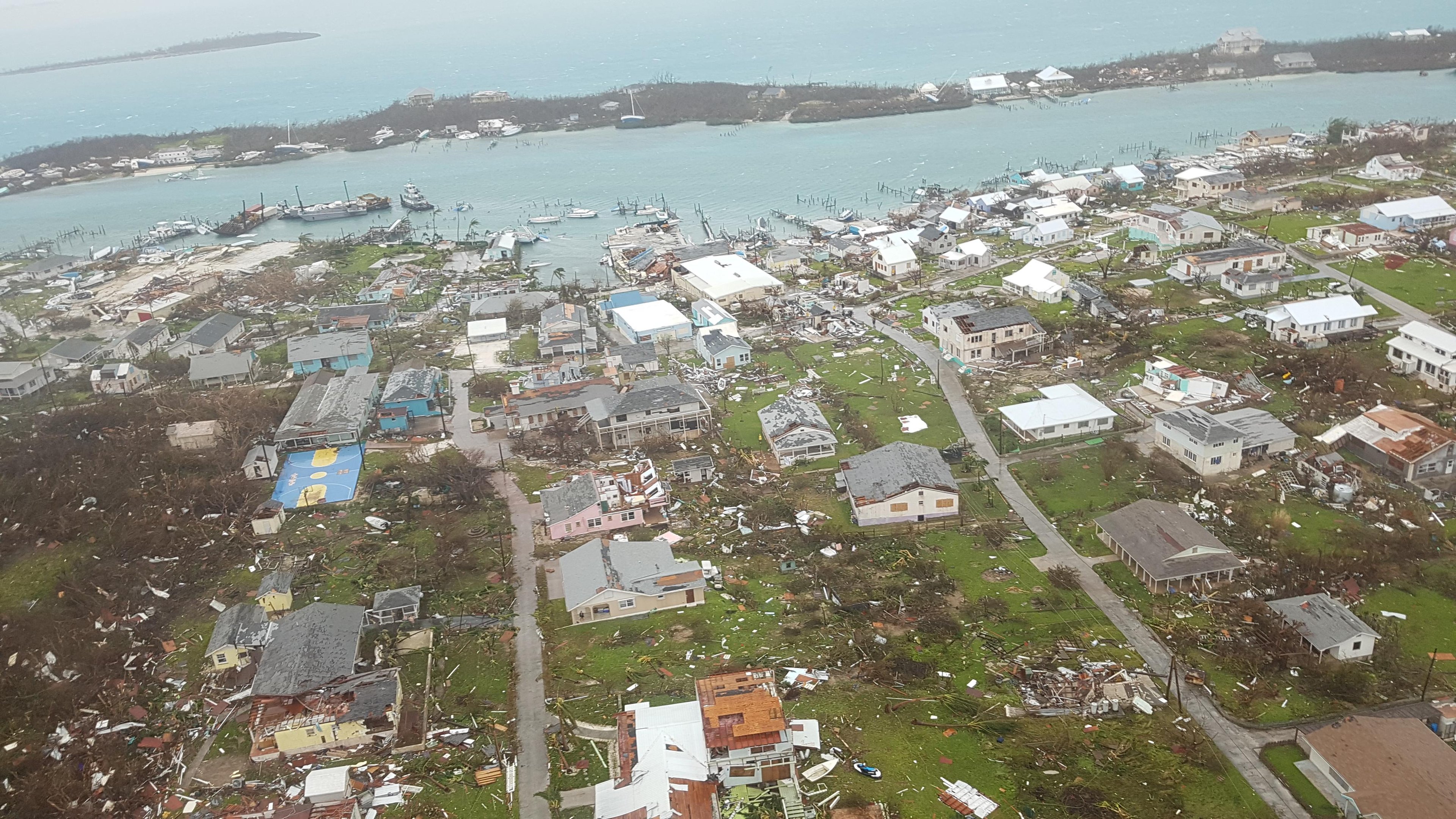 Furac&atilde;o Dorian provocou destrui&ccedil;&atilde;o nas Bahamas