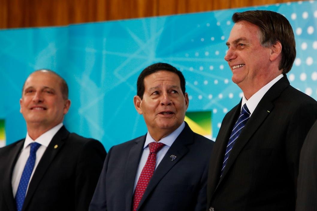 Inicialmente vice ficaria no comando do Planalto at&eacute; dia 9