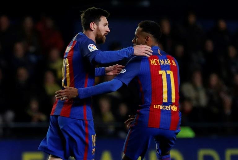 Messi aproveitou a entrevista para desmentir os boatos de que teria imposto aos dirigentes do clube a contrata&ccedil;&atilde;o de Neymar