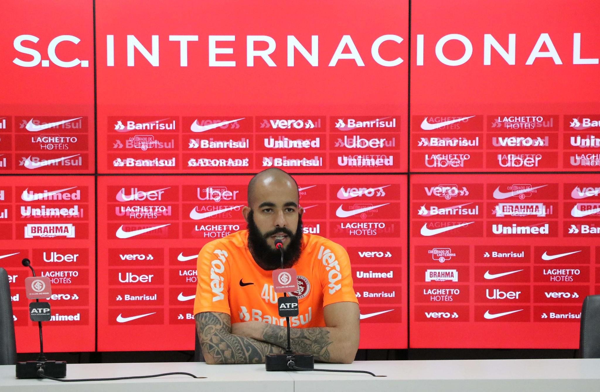 Danilo Fernandes disse que grupo est&aacute; "tranquilo" para a decis&atilde;o com o Athletico-PR