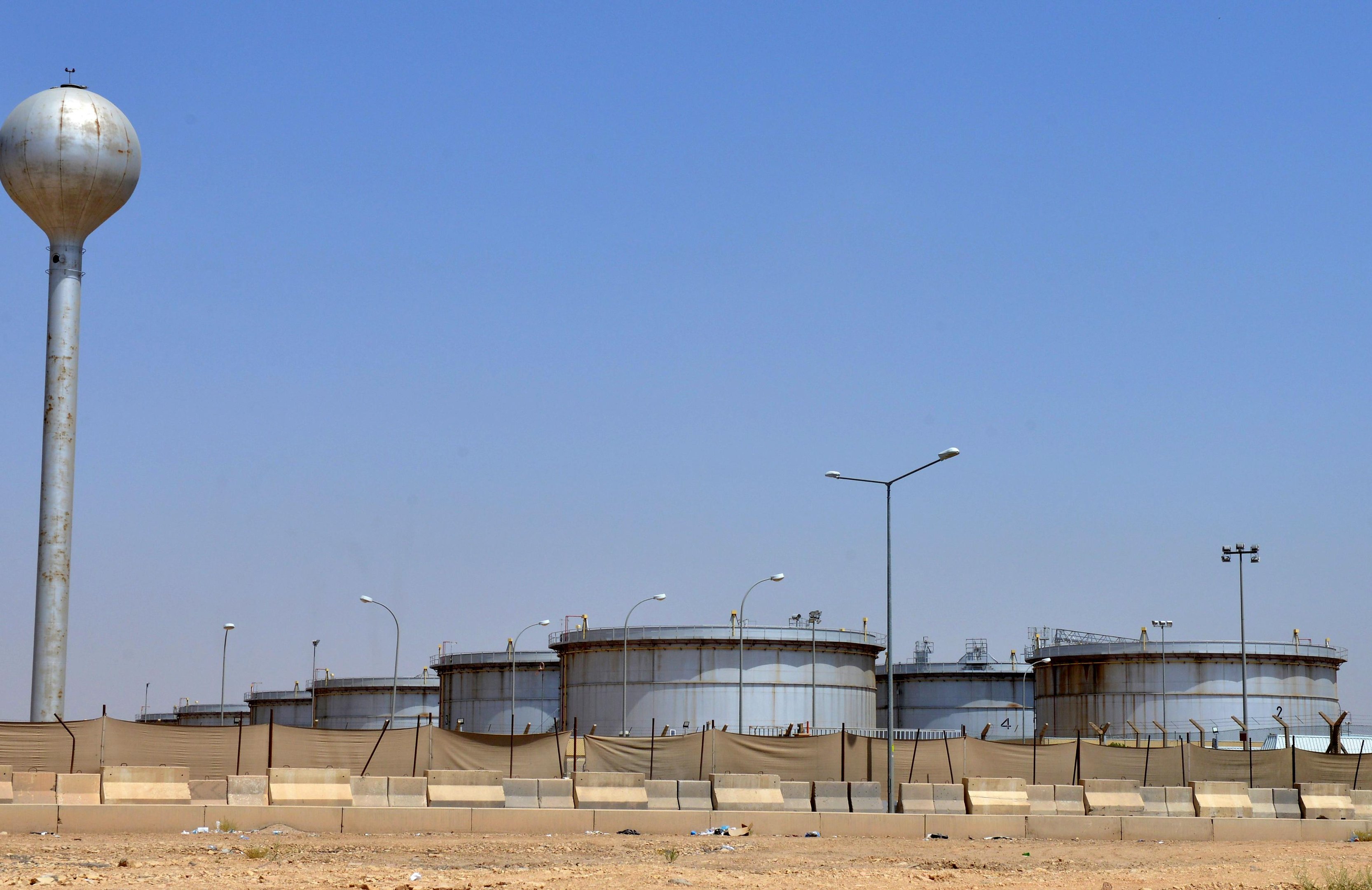 Ataques do fim semana atingiram infraestruturas petroleiras na Ar&aacute;bia Saudita