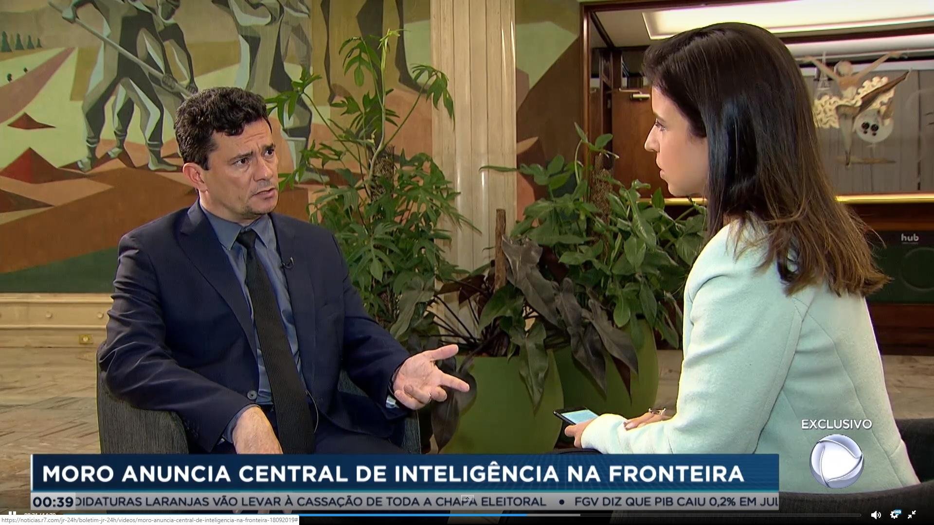 Moro concedeu entrevista ao Jornal da Record no sagu&atilde;o de autoridades do Aeroporto de Congonhas em S&atilde;o Paulo