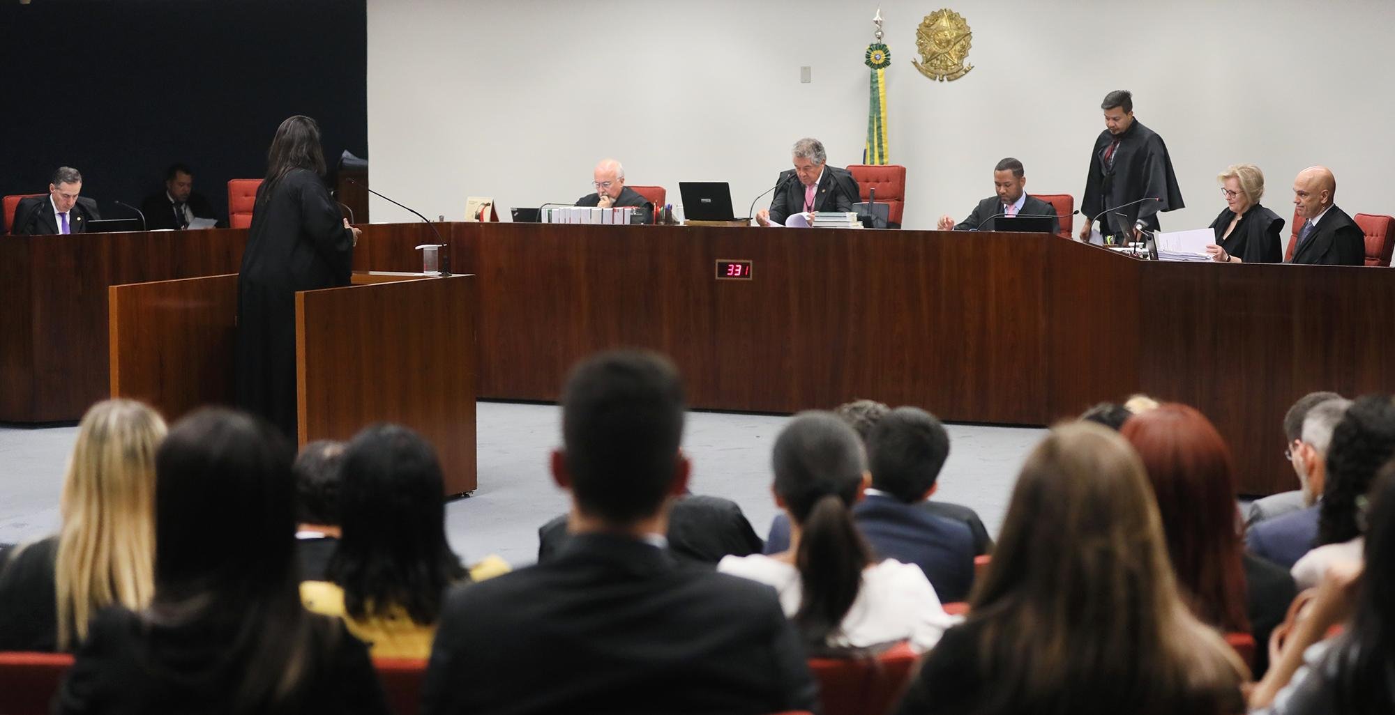 Ex-ministro e seu irm&atilde;o s&atilde;o acusados de lavagem de dinheiro e associa&ccedil;&atilde;o criminosa