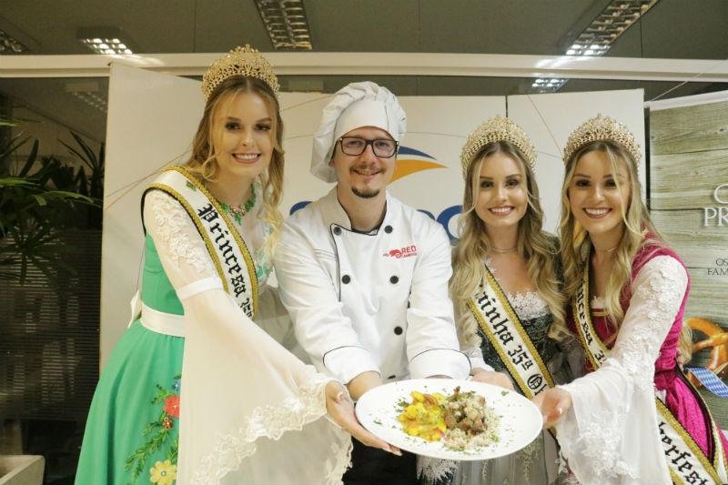 Ramon Giovanaz exibe prato vencedor de concurso