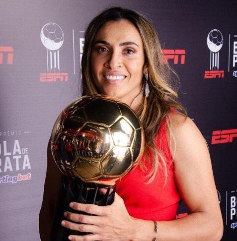 Marta Vieira da Silva j&aacute; foi eleita, seis vezes, a melhor jogadora de futebol do mundo