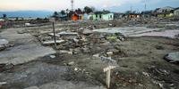 País, que sofre com atividades sísmicas, está sob risco de novos tremores e tsunami