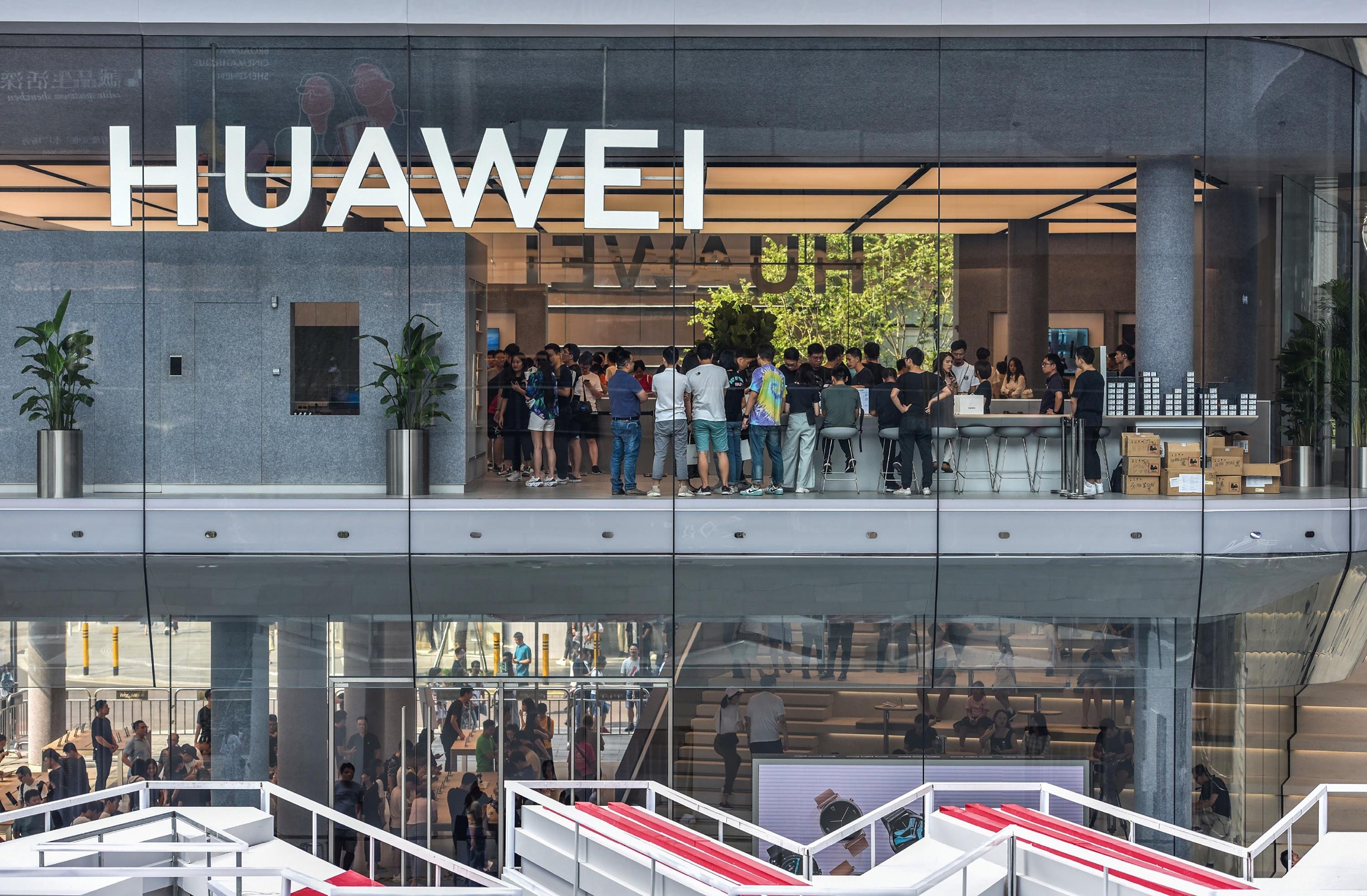 Segundo v&aacute;rios especialistas, o impulso dado por Moscou &agrave; Huawei se deve mais a raz&otilde;es econ&ocirc;micas do que a um avan&ccedil;o real do grupo chin&ecirc;s