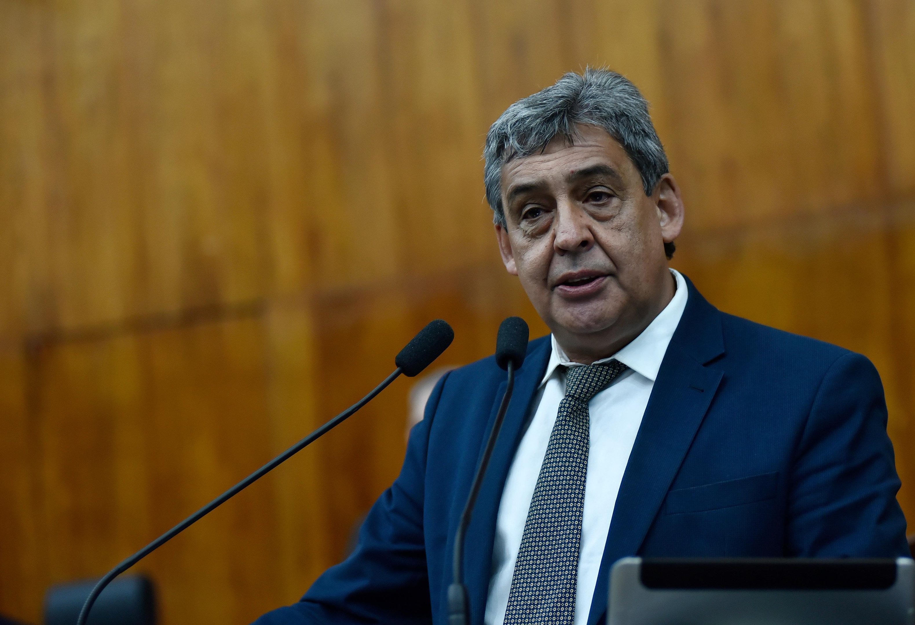 Deputado Sebasti&atilde;o Melo (MDB) &eacute; autor da proposta, que teve assinatura de outros 32 parlamentares