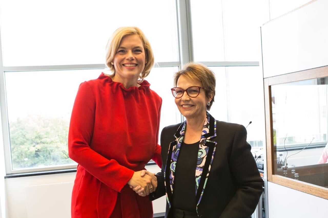 Encontro com a ministra Federal da Alimenta&ccedil;&atilde;o e da Agricultura alem&atilde;, Julia Kloeckner, foi "excelente"