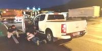 Criminoso foi preso com uma Chevrolet S10 na  BR 101, em Garuva (SC), após ser avistado em fuga na BR 376, em Guaratuba (PR).