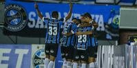 Grêmio venceu com gols marcados por Geromel e Maicon