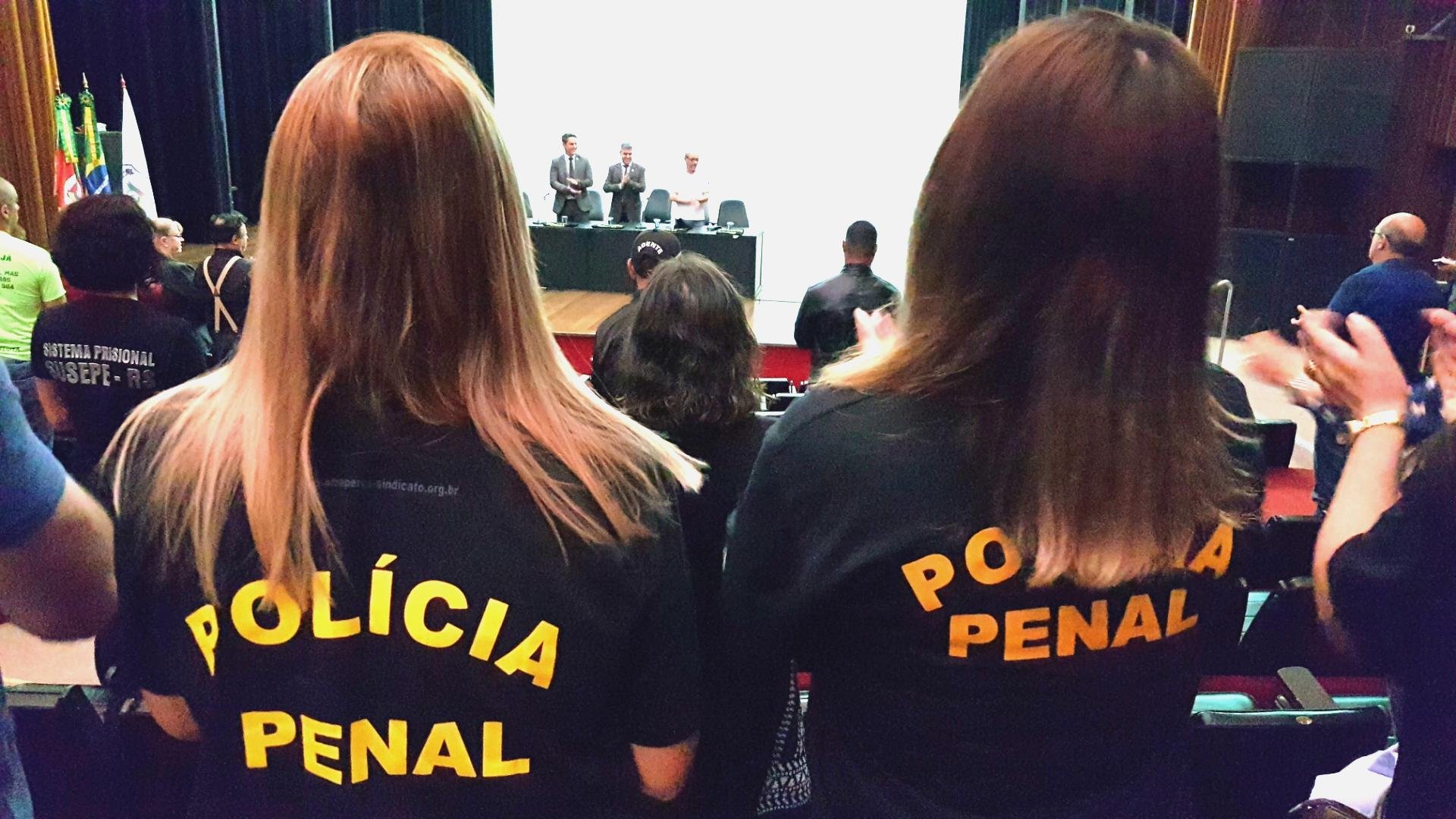 Proposta de emenda constitucional do Senado, PEC 372/17, foi aprovada em primeiro turno no &uacute;ltimo dia 9 na C&acirc;mara dos Deputados.