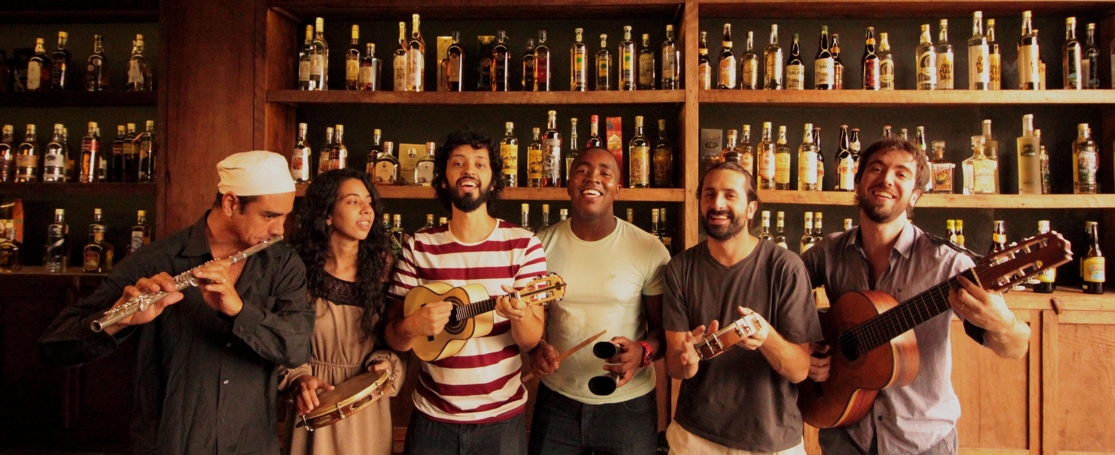 Cacha&ccedil;a de Rolha ir&aacute; apresentar os grandes sucessos da hist&oacute;ria do samba em show neste s&aacute;bado