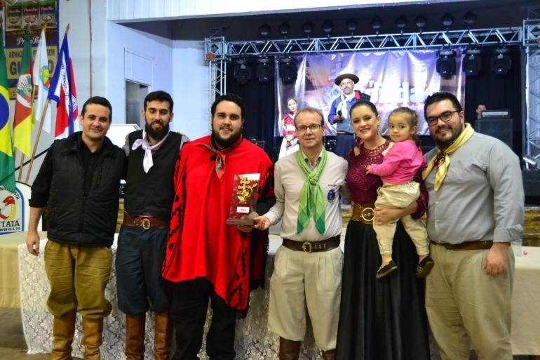 A can&ccedil;&atilde;o vencedora foi &ldquo;Esse teu jeito de rio&rdquo;, composi&ccedil;&atilde;o de Jo&atilde;o Sampaio, Luiz Conrado e Felipe Goulart, interpretada por Lu Schiavo