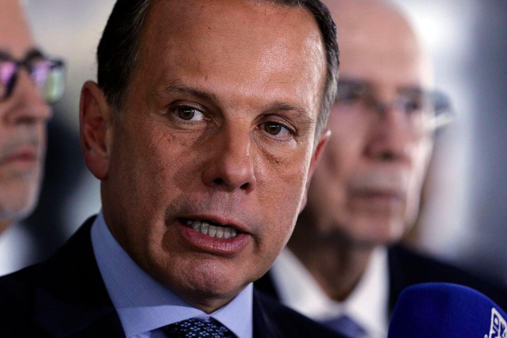 Segundo governador, atitude n&atilde;o &eacute; "leg&iacute;tima, correta e adequada"
