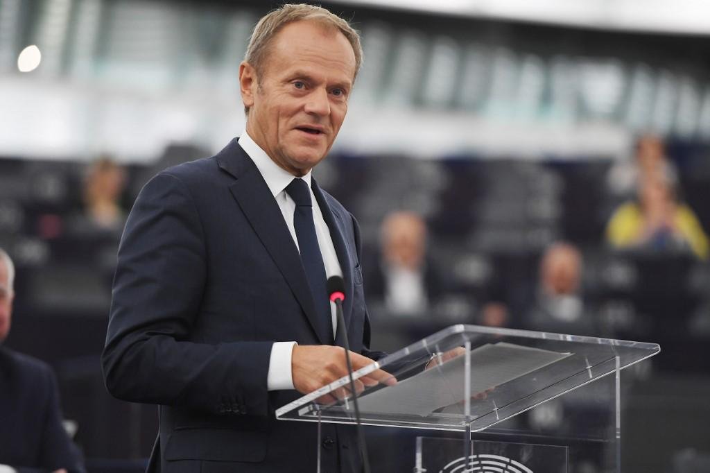 Presidente do Conselho Europeu sugeriu data para 31 de outubro