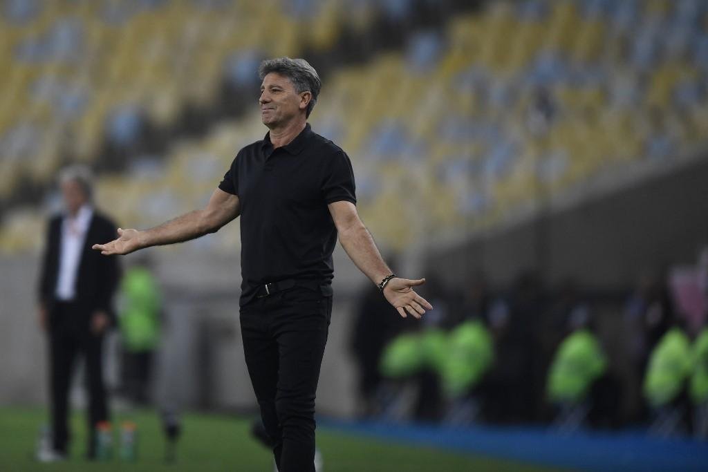 Renato Portaluppi reconheceu Gr&ecirc;mio abaixo, mas evitou falar em vexame