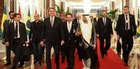Bolsonaro ficará em Abu Dhabi até a segunda-feira