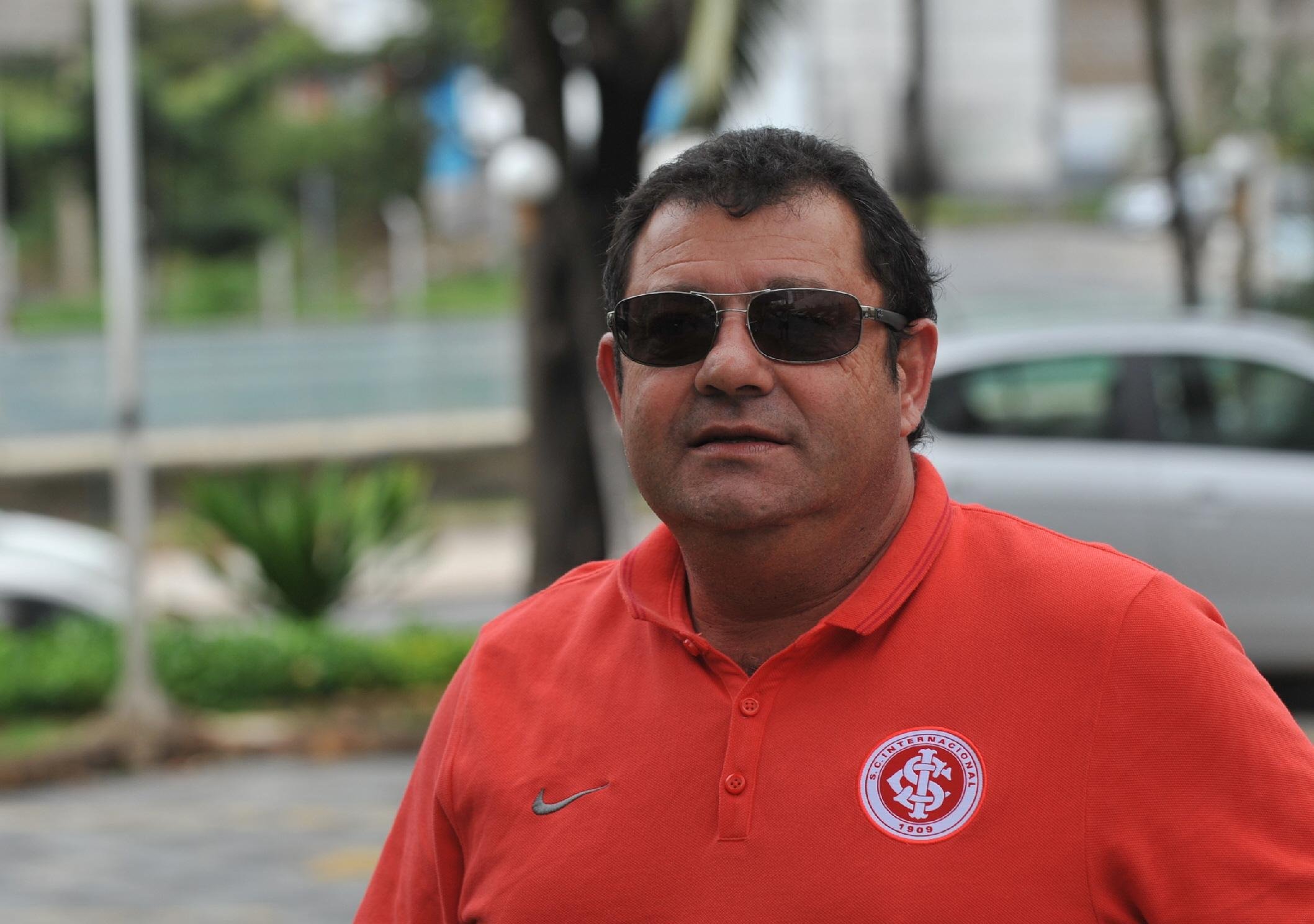 Advogado Jorge Teixeira afirmou em entrevista a R&aacute;dio Gua&iacute;ba que Carlos Pellegrini n&atilde;o "causou nenhum preju&iacute;zo" ao Inter