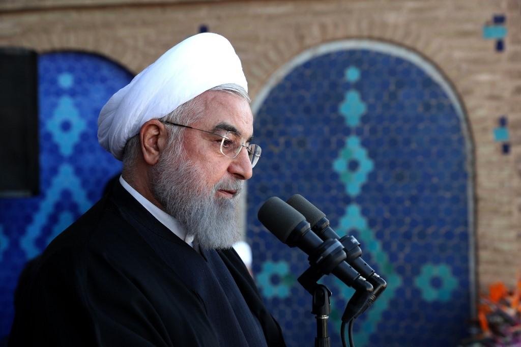 "&Eacute; um pequeno presente do governo ao povo do Ir&atilde;", disse Rohani