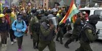 Forças Armadas contribuíram com instabilidade na Bolívia, dizem especialistas