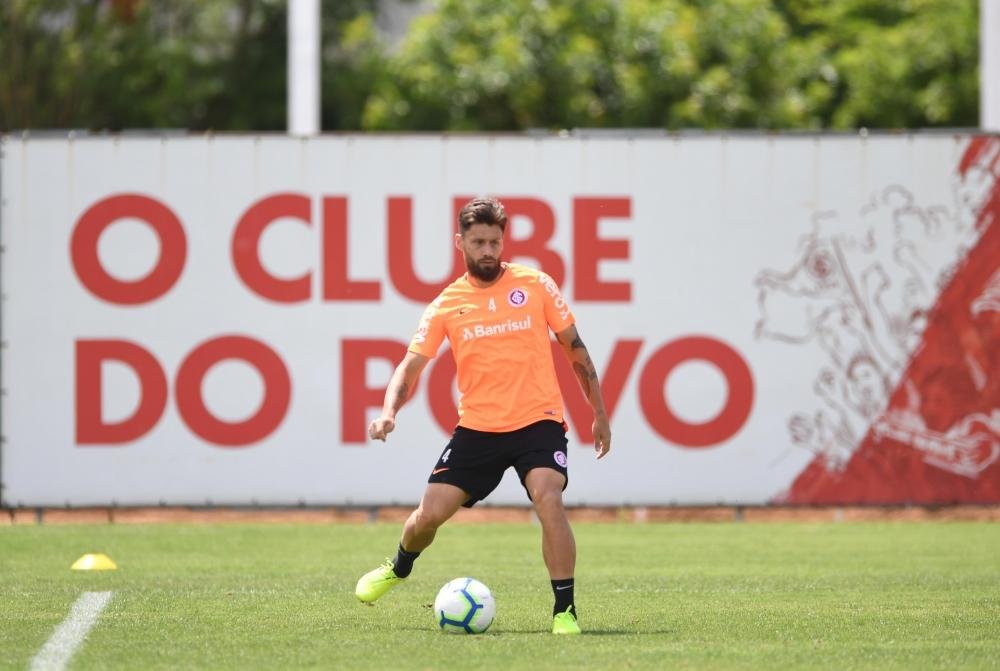 Sobis deve ser o substituto de Guerrero contra o Corinthians, no Itaquer&atilde;o