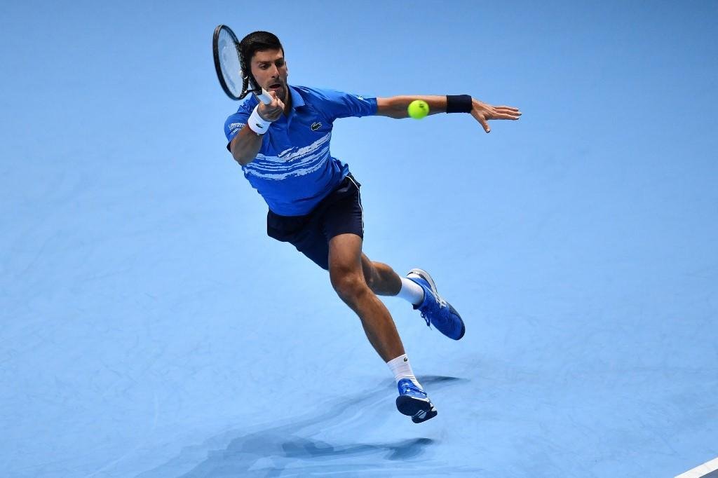 Djokovic reclamou de dores no cotovelo direito